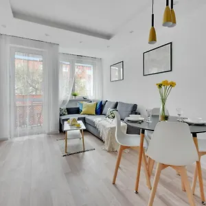 https://ideal-apartments-sand.gdanskhotel.org