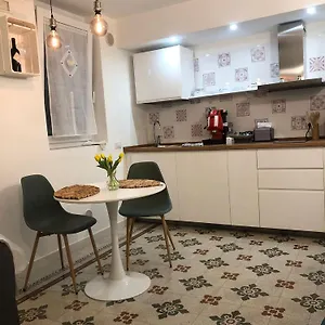 https://vintage-home-bari.barihotels.org